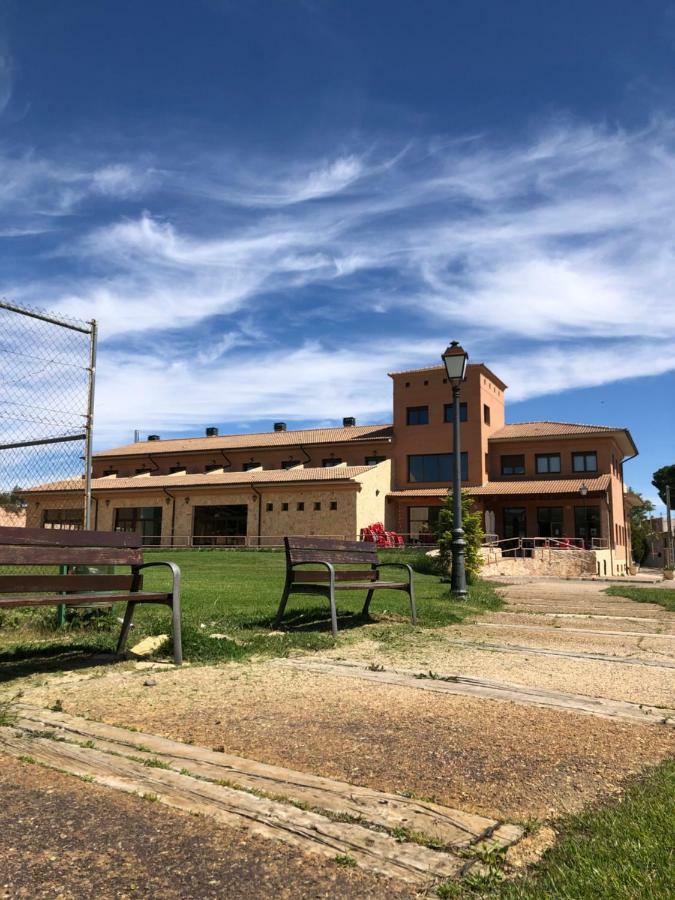 Hotel Villa De Estercuel Luaran gambar